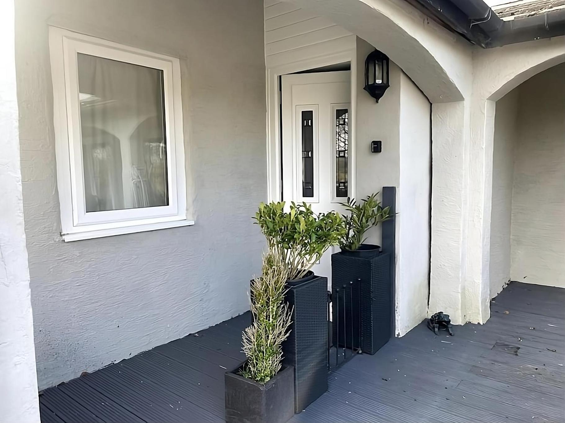 Spacious 2 Bed Ribble Valley Apartment Blackburn  Exterior photo